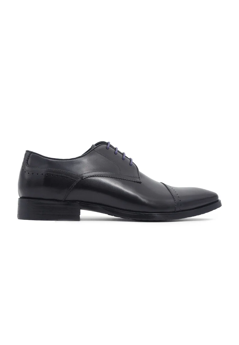 Bachelor's Workshop Lace-up Derby