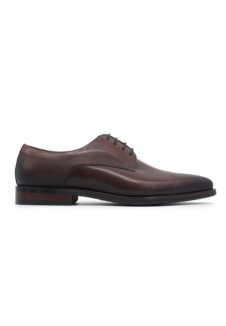 Rad Russel Lace-up Derby
