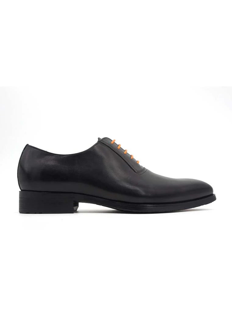 Rad Russel + Simon Carter Lace-up Oxford