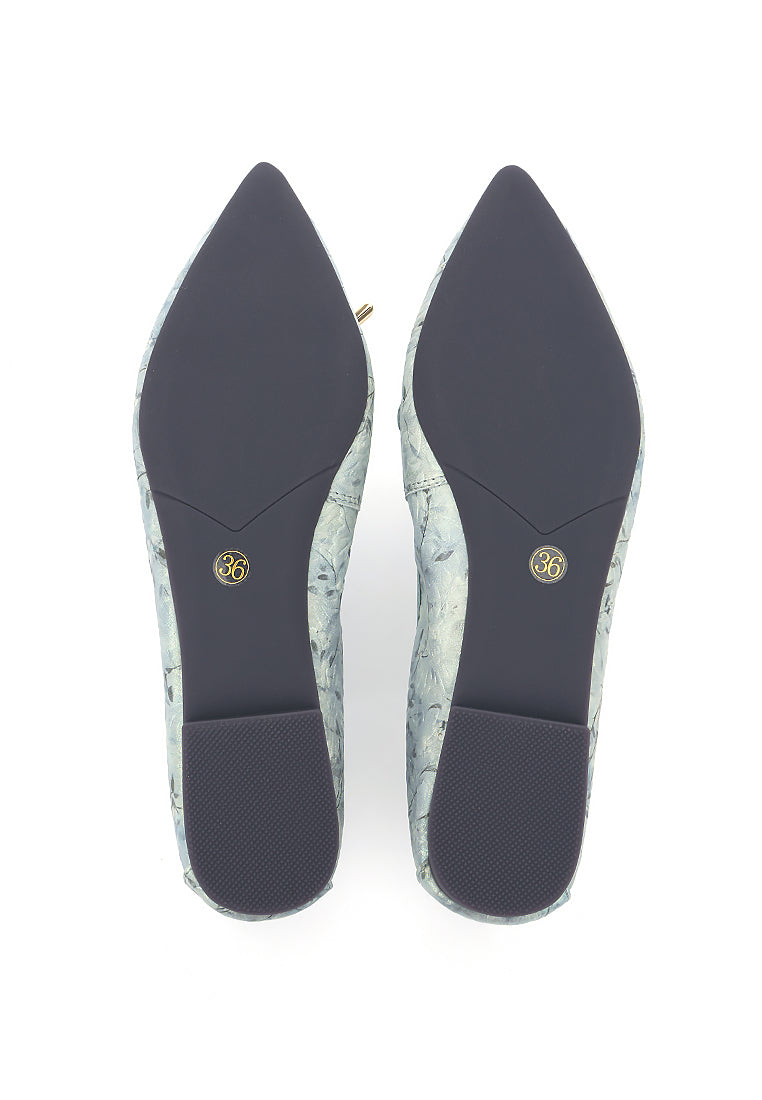 Floral Patterns Pointed Flats