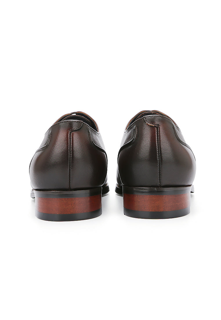 Seamless Transition Lace-up Oxford