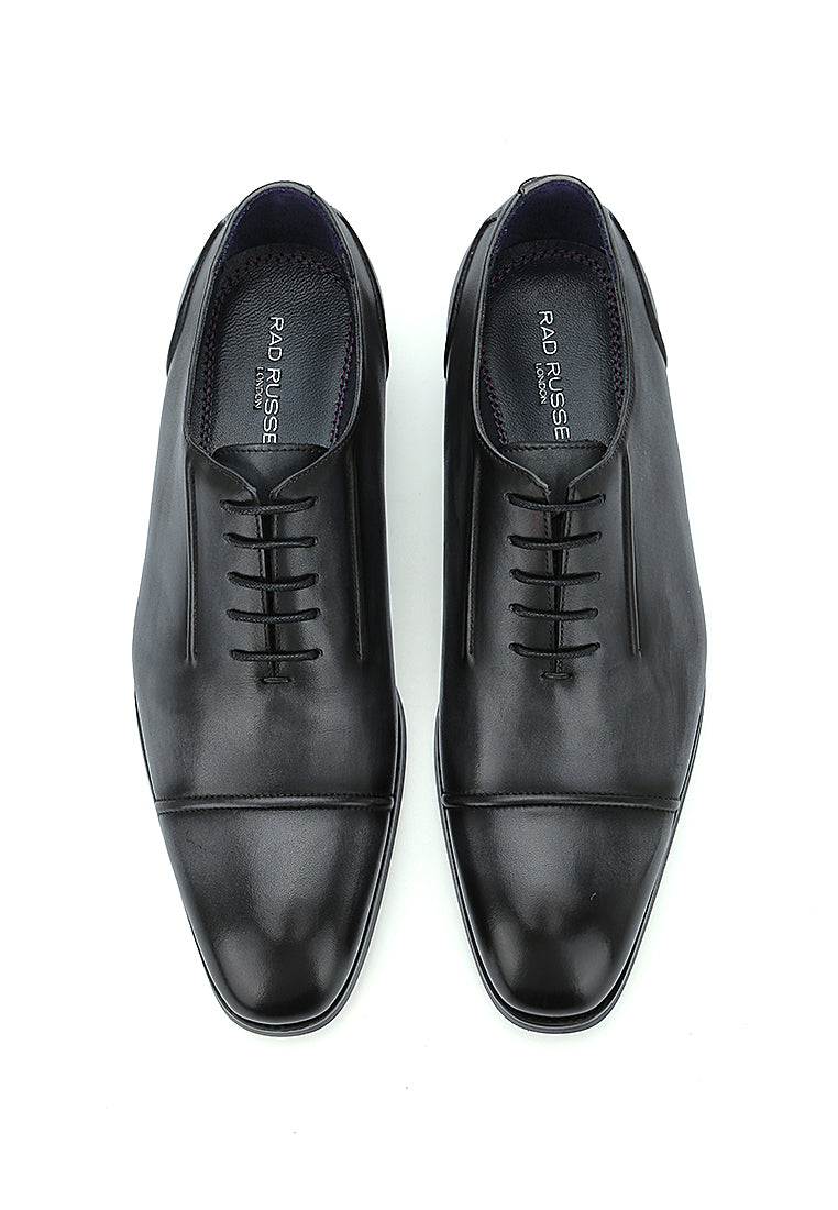 Seamless Transition Lace-up Oxford